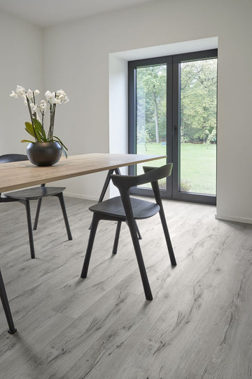 COREtec Essentials 1500 Series Sparwood Oak 06